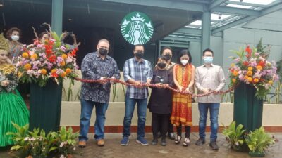 Walikota Sukabumi Resmikan Starbucks