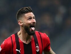 AC Milan Menang Lawan Napoli, Singkirkan Inter dari Puncak Klasemen