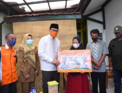 Walikota Sukabumi Salurkan Donasi
