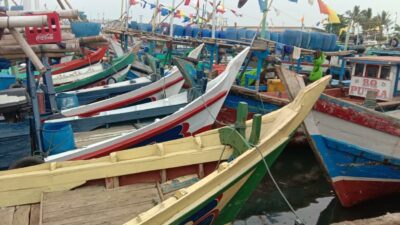 Nelayan Pelabuhanratu Sukabumi Keluhkan Beban Operasional Tinggi, Akibat harga BBM Naik