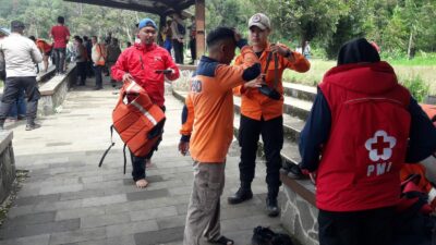 Wisatawan Tiba-tiba Loncat, Tiga Orang Tenggelam di Danau Situ Gunung Sukabumi