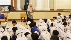Ratusan Siswa SMP Sukabumi Dibekali Ilmu Pemilu Oleh KPU