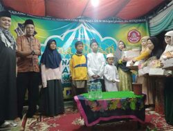 Peringatan Isra Miraj di Kota Sukabumi, RW 01 Benteng Santuni Puluhan Yatim dan Lansia