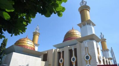 Saksikan Ustadz Adi Hidayat di Masjid Agung Kota Sukabumi, Cek Lokasi Parkir Disini