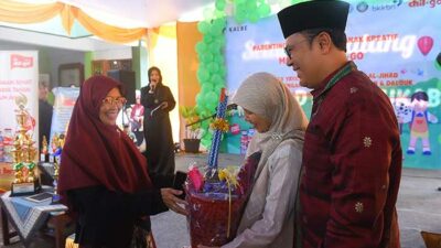 Wali Kota Sukabumi Membuka Festival Ibu dan Anak Kreatif