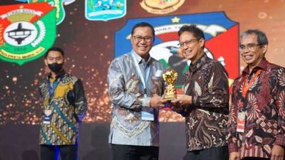 Pemerintah Kota Sukabumi Raih Penghargaan UHC Award 2023