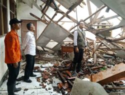 SDN Gunung Biru Ambruk Akibat Gempa Sukabumi Tadi Malam