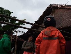 Puting Beliung di Sukabumi,  Tujuh Rumah di Desa Hanyawar Nagrak Rusak 