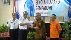 Sekolah-Lapang-Gempa-bumi