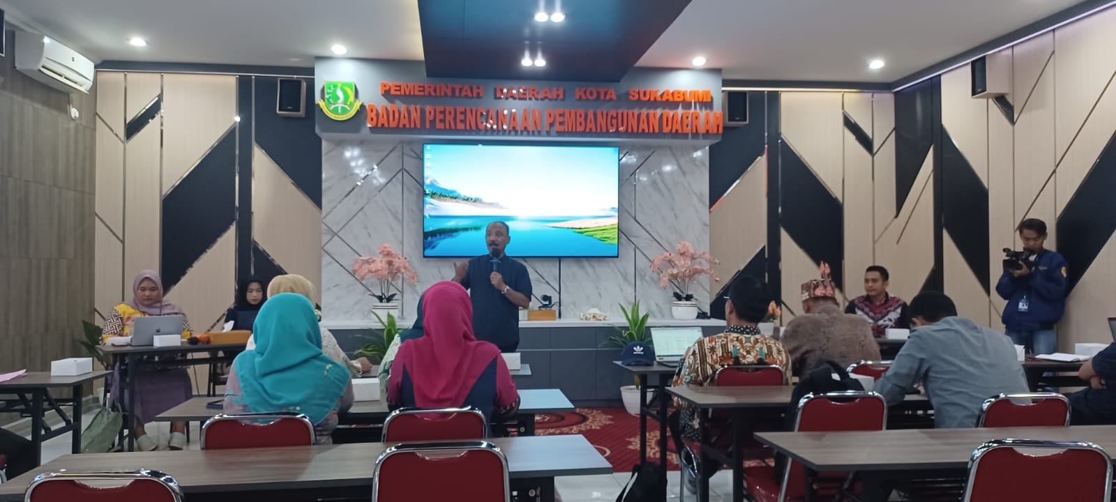 Bappeda Kota Sukabumi Gelar FGD Tentang Pendidikan Dan Bidang Sosial ...