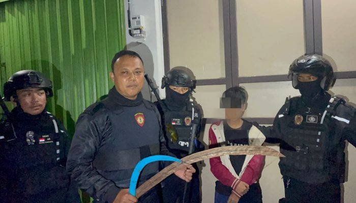 Bawa Cerulit dan Gobang, Enam Remaja di Sukabumi Diamankan Tim Patroli Presisi
