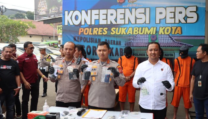Polres Sukabumi Kota Ringkus TNI Gadungan Pelaku Penggelapan Puluhan Mobil, 25 Unit Mobil Diamankan