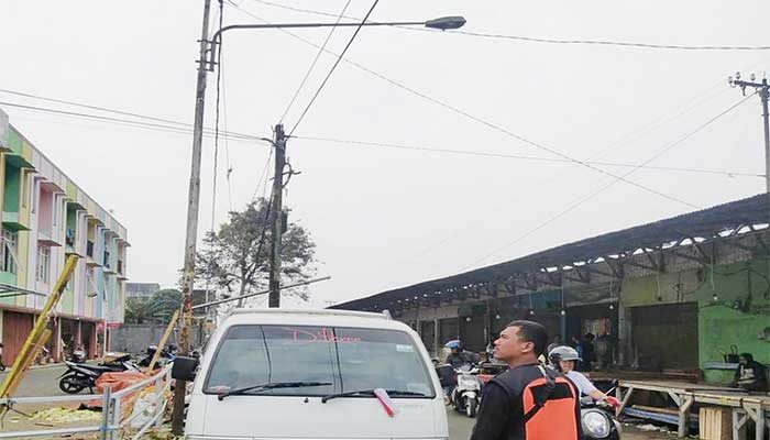 Dishub Kota Sukabumi Tinjau PJU Rusak di Jalan Pasundan dan Letubakri 