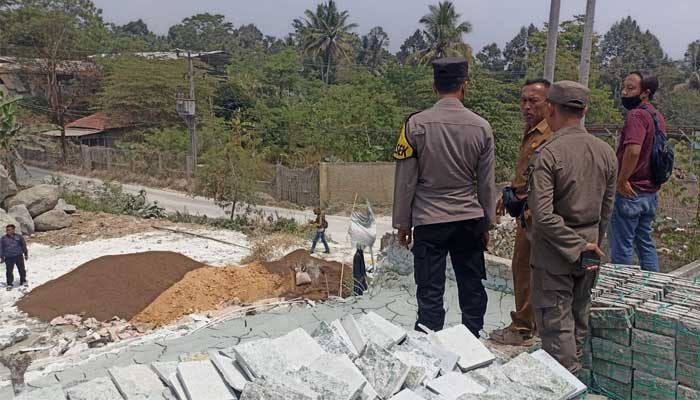 Cemari Sungai, DLH Kabupaten Sukabumi Tutup Pabrik Batu Hijau di Cikembar