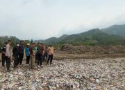 Bupati Sukabumi Geram, Pantai Cibutun Loji Kembali Dipenuhi Sampah