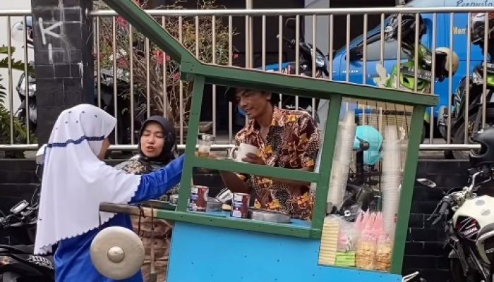 Es Nong-Nong Sukabumi Jajanan Legendaris Manis Menghipnotis Lidah dan Hati