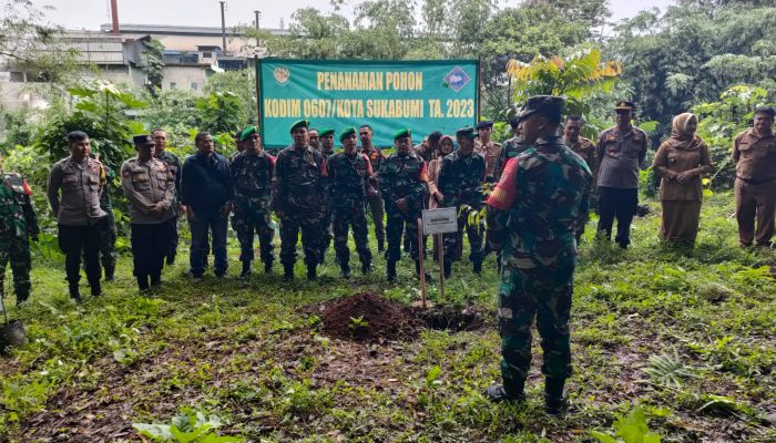 Kodim 0607 Kota Sukabumi Peduli Lingkungan, Tanam Puluhan Pohon Di lokasi Rawan Longsor