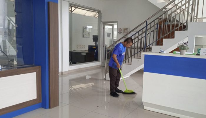 Jaga Kebersihan, Dishub Kota Sukabumi Rutin Menggelar Jumsih