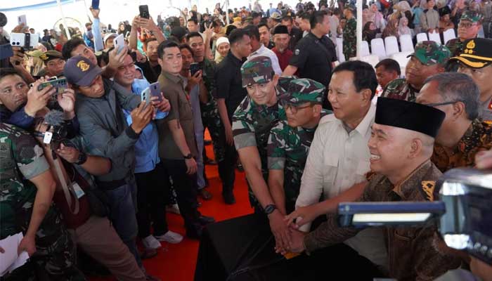 Bupati Sukabumi Dampingi Menhan Prabowo 