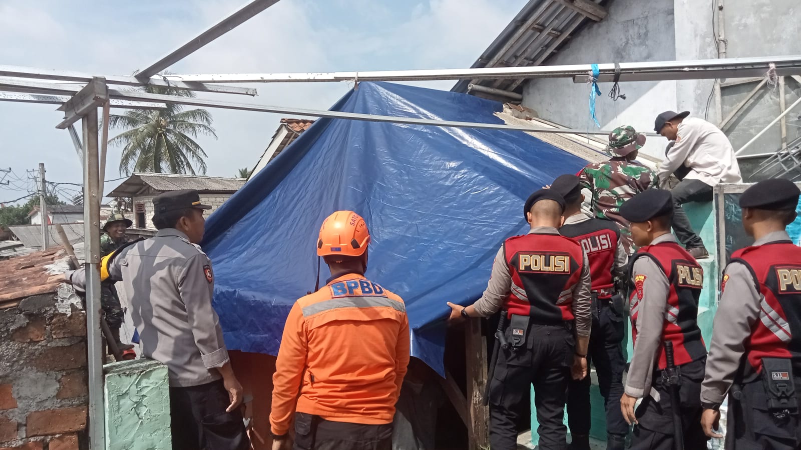 Dua Kelurahan Di Kota Sukabumi Disapu Angin Kencang Sukabumi Ku