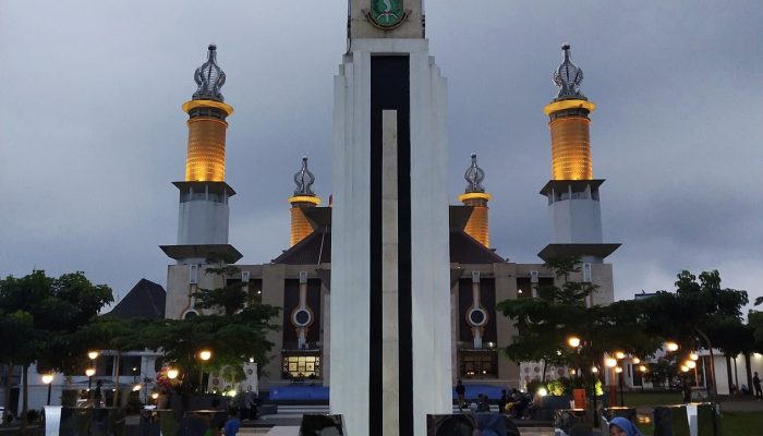 Masjid Agung Sukabumi : Menyelami Kedalaman Spiritual Wisata Religi