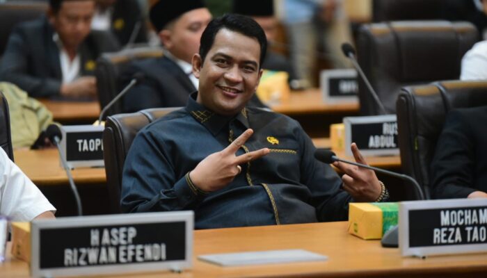 Anggota DPRD Kab Sukabumi Mochamad Reza Taojiri Ajak Masyarakat Gunakan Hak Pilih Pada Pilkada 2024