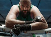 Petinju Dunia Terbelah: Duel Tyson Fury vs Oleksandr Usyk Siapa Juaranya?