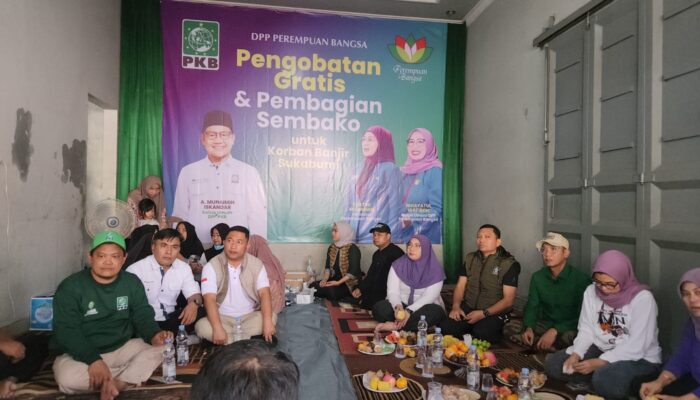 Wakil DPRD Kabupaten Sukabumi Dampingi Anggota DPR RI Penyaluran Bantuan Ke Lokasi bencana
