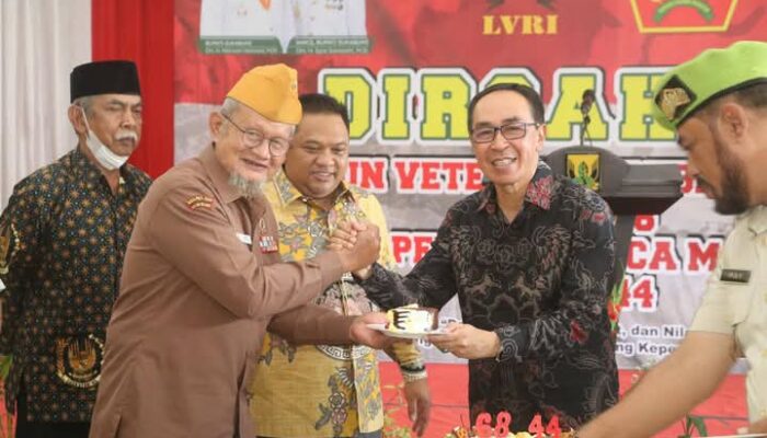 Bersama Ketua DPRD Kabupaten Sukabumi, Sekda Ade Hadiri HUT LVRI Ke 68