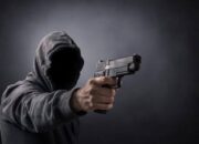 Dua Tersangka Ditetapkan dalam Kasus Penembakan Bos Rental Mobil di Rest Area Tol Tangerang-Merak