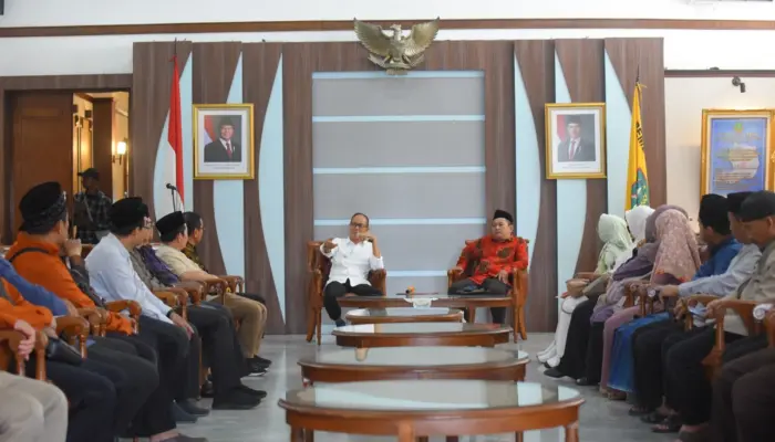 Wali Kota Sukabumi Apresiasi Tenaga Pendidik dan Umumkan Program Dana Abadi Wakaf