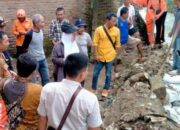 Tanggung Sungai Cangehgar Jebol, DPRD Kabupaten Sukabumi dan BPBD Lakukan Peninjauan