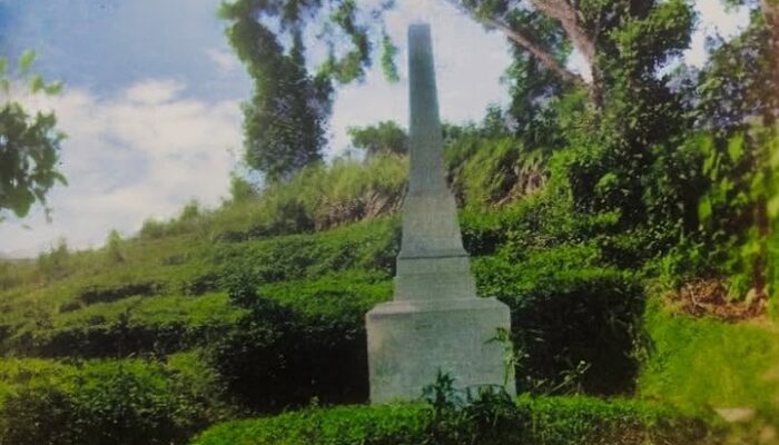 Tugu Eduard Julius Kerkhoven Sukabumi : Jejak Kolonial di Tengah Perkebunan Teh Sinagar