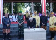 Dipimpin Bupati, Ketua DPRD Kabupaten Sukabumi Ikuti Upacara Hardiknas