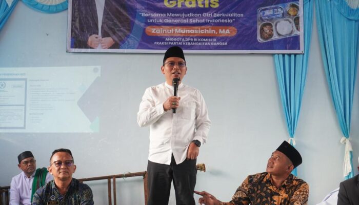 Zainul Munasichin Ajak Masyarakat Cihaur Kabupaten Sukabumi Sukseskan Program MBG