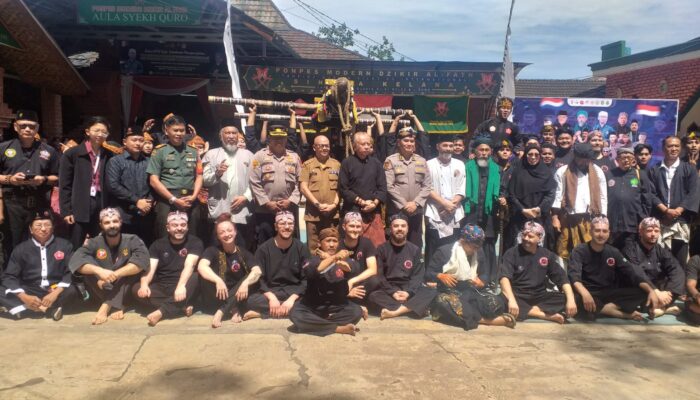 Pencak Silat Kian Mendunia, 12 Pesilat Asing Ikuti Workshop Internasional di Ponpes Dzikir Alfath Sukabumi