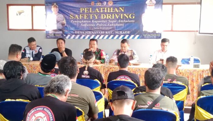 Satlantas Polres Sukabumi Gelar Pelatihan Safety Driving untuk Pengemudi Ambulans