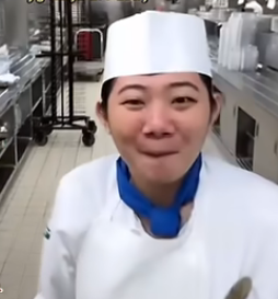Perempuan Surabaya Ini Digaji 1.000 Dollar AS Sebagai Asisten Chef Pastry di Kapal Pesiar