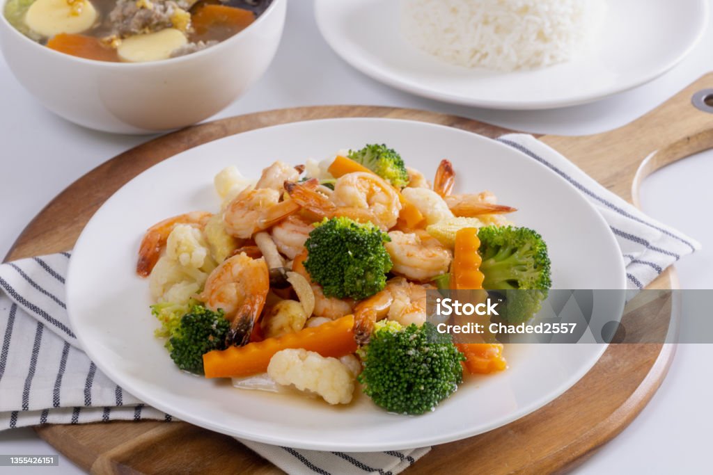 Capcay Udang Juara ala Sukabumi: Menu Favorit yang Bikin Ketagihan dari Suapan Pertama