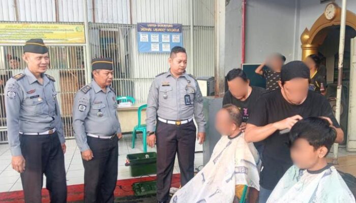 Lapas Kelas II B Sukabumi Gelar Razia Rambut Panjang Tegakkan Disiplin dan Kerapihan Warga Binaan