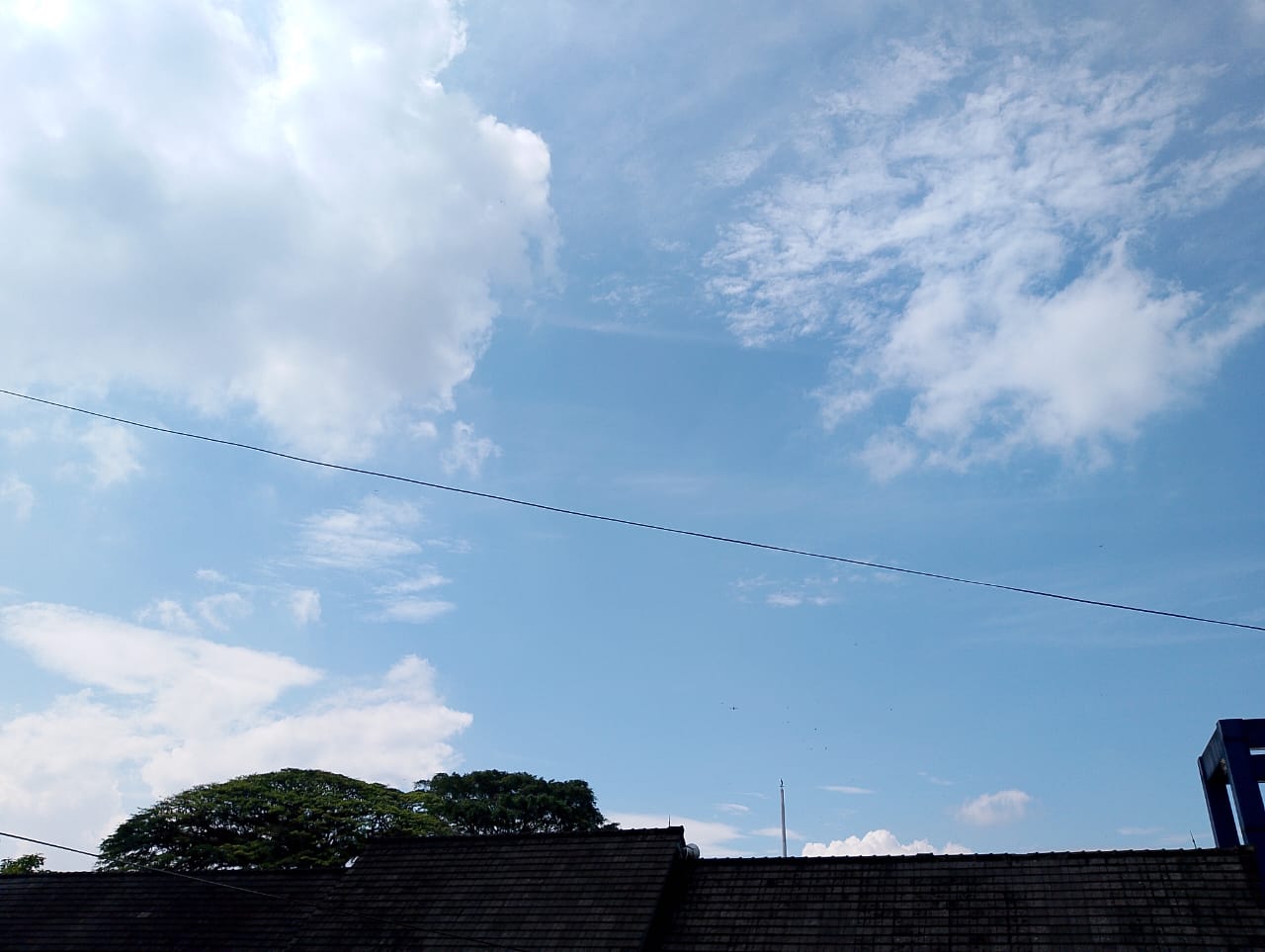 Berawan Menyelimuti Sukabumi, Waspadai Potensi Hujan Ringan Selasa 10 Juni 2025