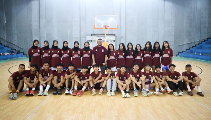 Meski Belum Berhasil Angkat Trofi,  Tim Basket Putra-Putri Kota Sukabumi  Lolos ke Divisi 1