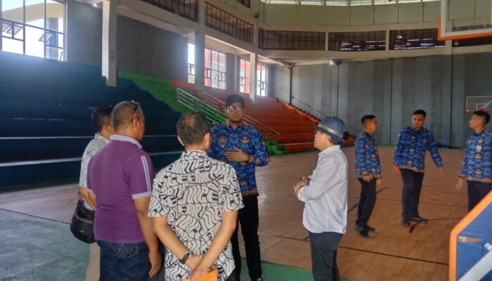 Wakil Wali Kota Sukabumi Sidak GOR Lapdek Sukabumi yang Tak Terawat Jelang Kejurda Basket