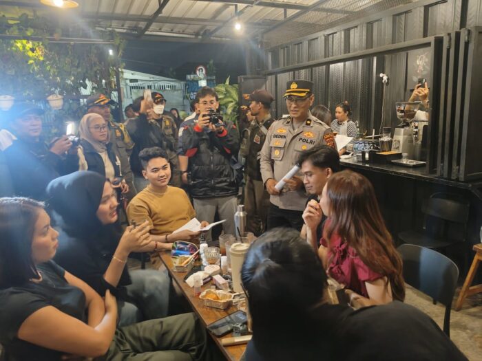 Operasi Pelajar