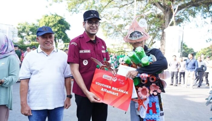 Hari Lingkungan Hidup Sedunia di Sukabumi Gaungkan Aksi Hentikan Polusi Plastik