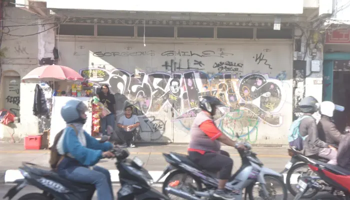 Pemkot Sukabumi Tertibkan PKL di Pusat Kota, Wakil Wali Kota Bobby Maulana Turun Langsung ke Lapangan