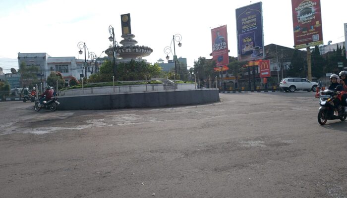 Pantauan Lalu Lintas Pagi Kota Sukabumi Selasa 8 Juli 2025 di Bunderan Adipura: Ramai Tertib, dan Lancar