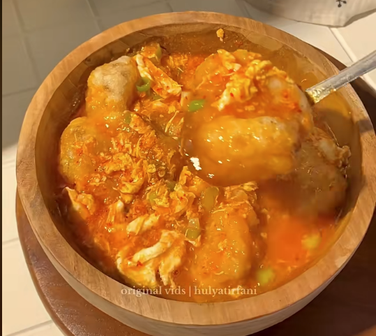 Cireng Kuah Pedas ala Sukabumi: Camilan Sore yang Bikin Lidah Meledak