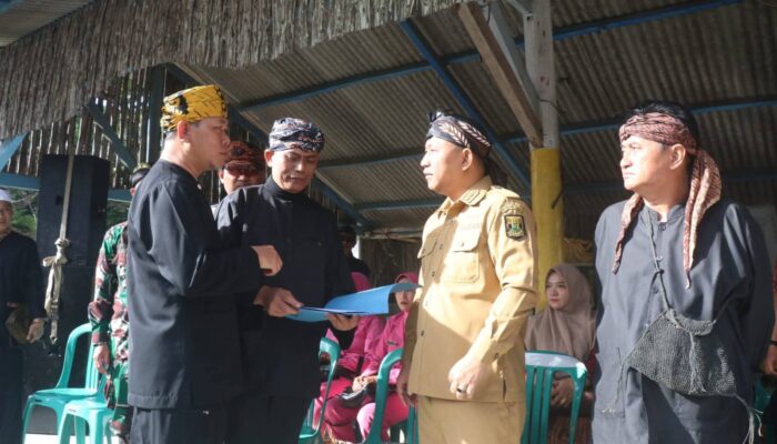 Bhakti Sedekah Bumi Kasepuhan Girijaya, Wabup Berharap Jadi Destinasi Wisata Budaya