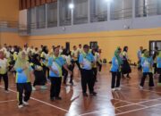 Latihan Senam Waringkas, Bupati Asjap Berbaur Dengan Guru Olahraga Sekabupaten Sukabumi 